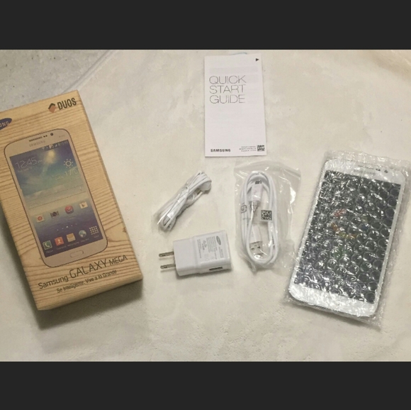 Samsung Galaxy Mega 5.8 in screen - Picture 4 of 4